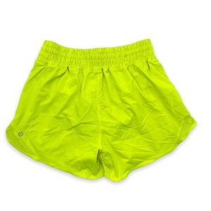 Lululemon Hotty Hot High-Rise Short 4"
Highlight Yellow